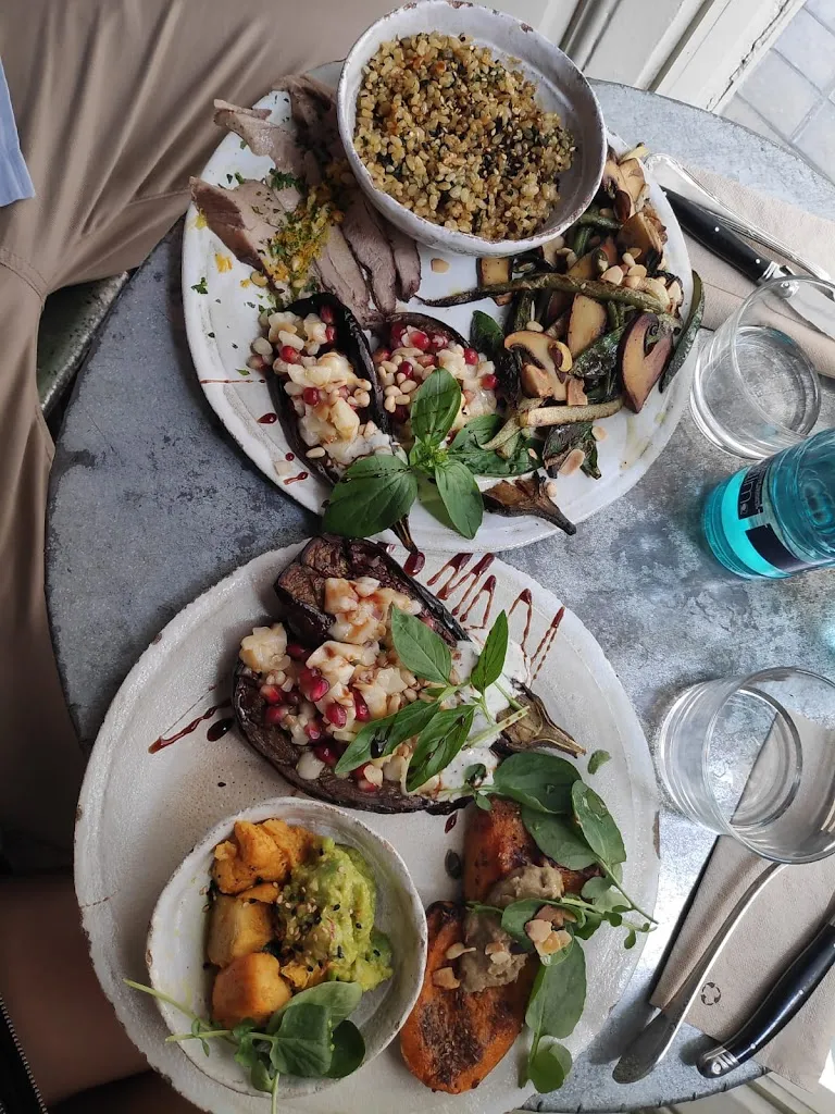 Olivia te Cuida_Teresa_slider_image_3