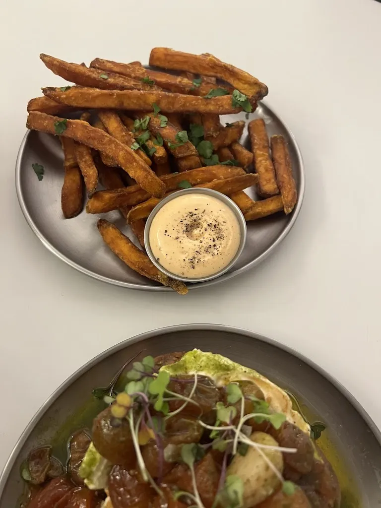 DM_BOCADO_Teresa_review