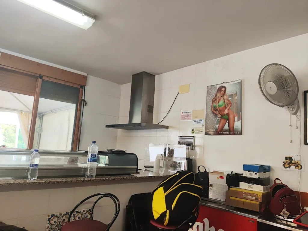 David Corral_Bar piscinas torrechiva_Torrechiva_review