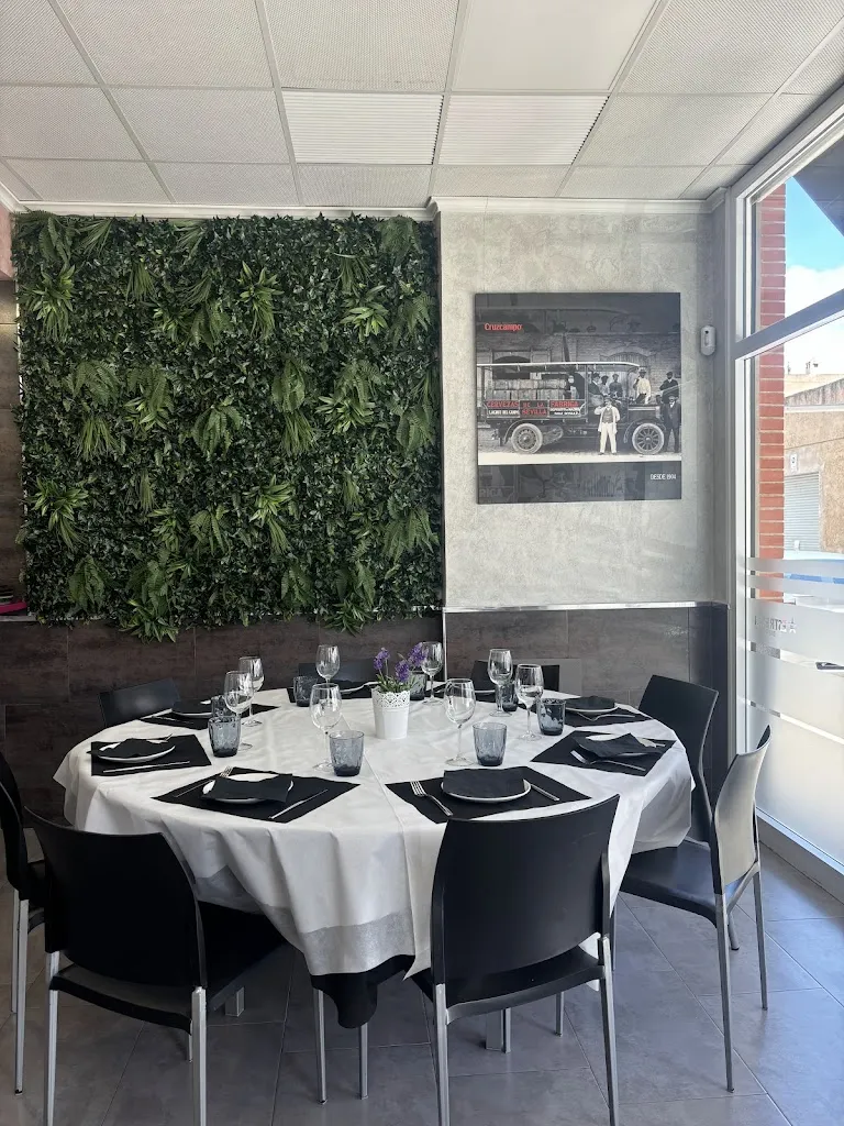 BAR RESTAURANT Ca Fernando. ristorante a Vall dAlba