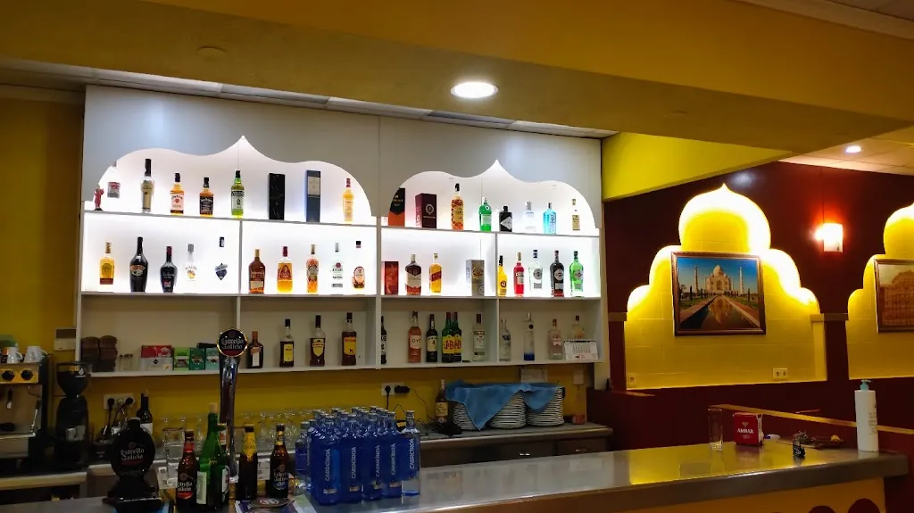 Aromas de la India restaurant in Vilar de Canes