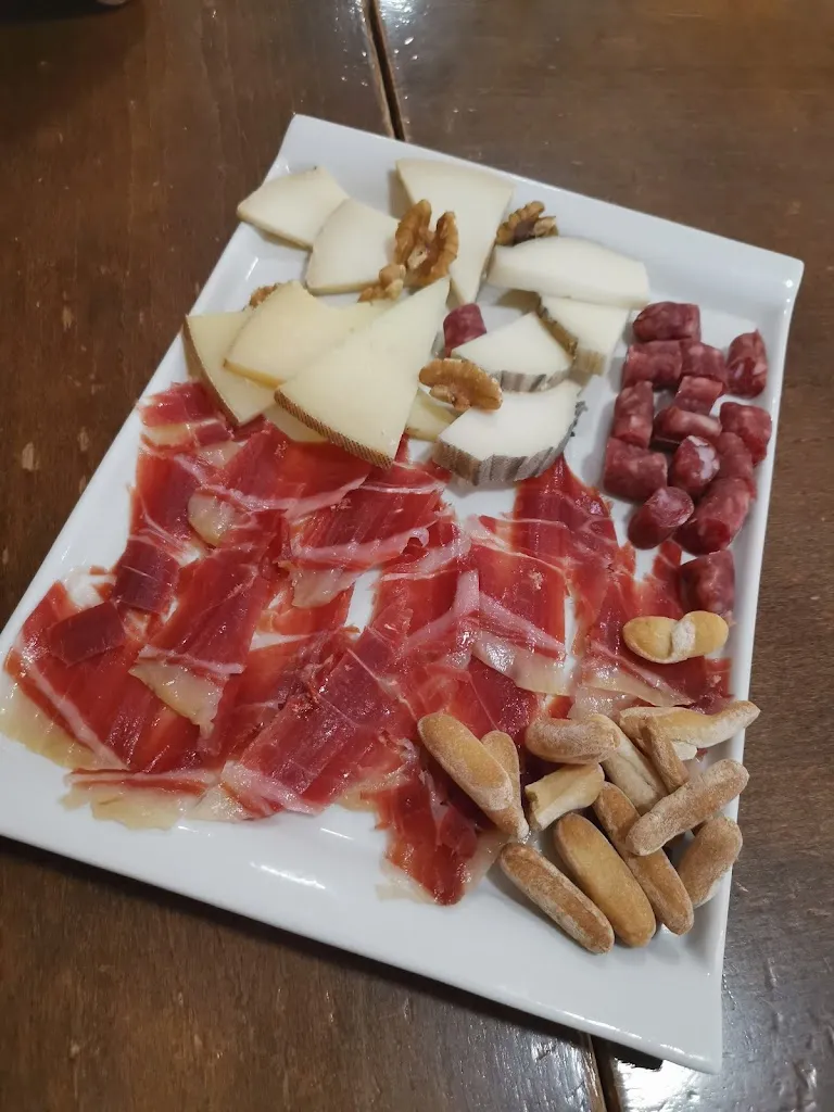 Lucas Métens_La Tasqueta -Gastrobar-_Vilafamés_review