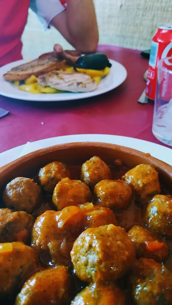 Lydia W_Mesón San Miguel_Vilafamés_recensione