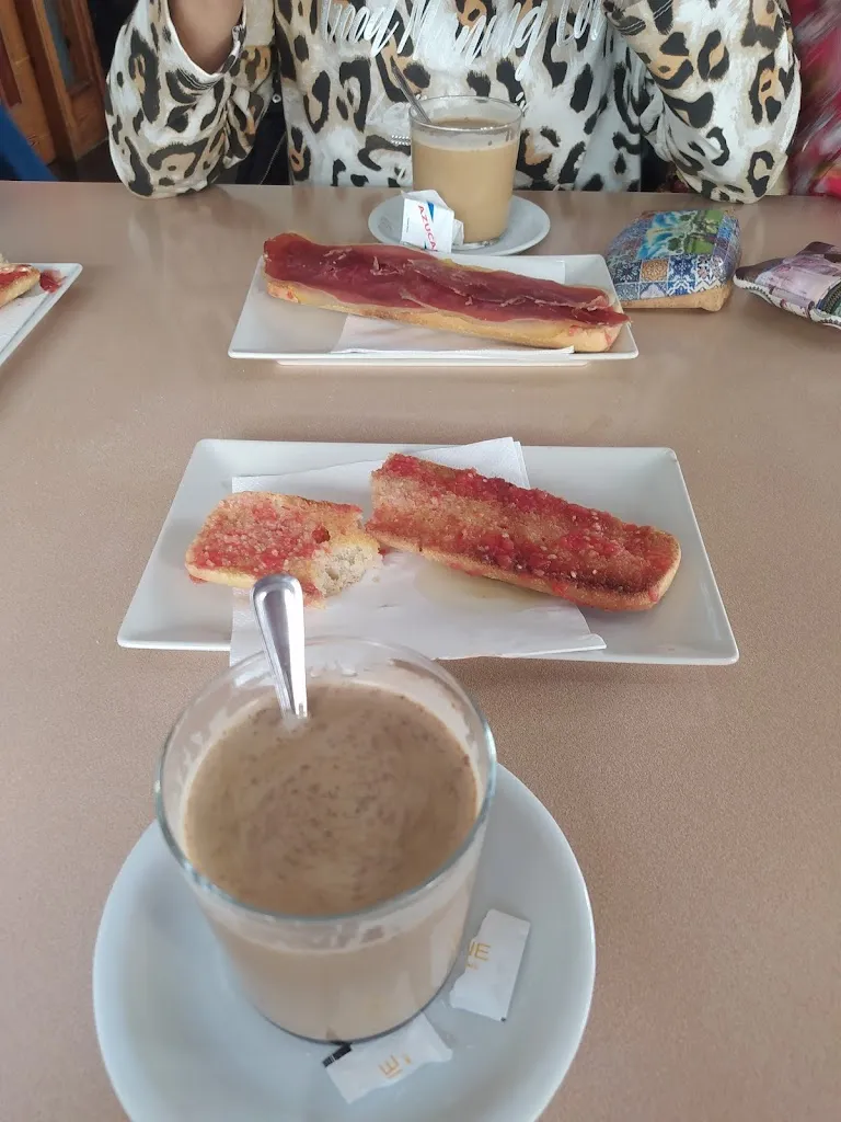 Menu_Bar La Caixa La Vilavella_Vilavella la_image_1