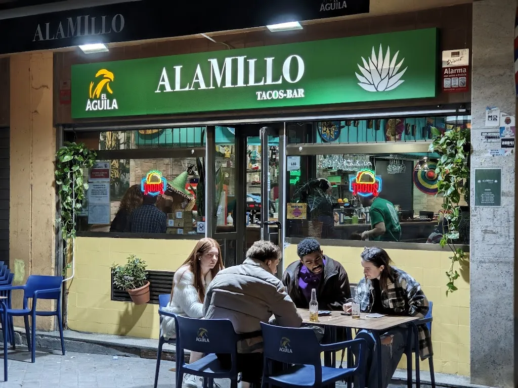Alamillo Tacos Bar restaurant in Alamillo