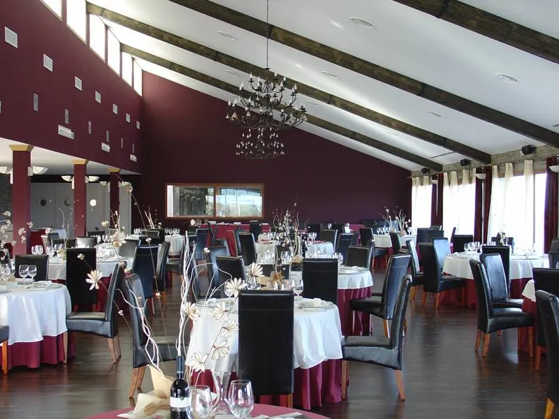 Restaurante Salon Aldea del Rey Villa Isabelica_Aldea del Rey_slider_image_1