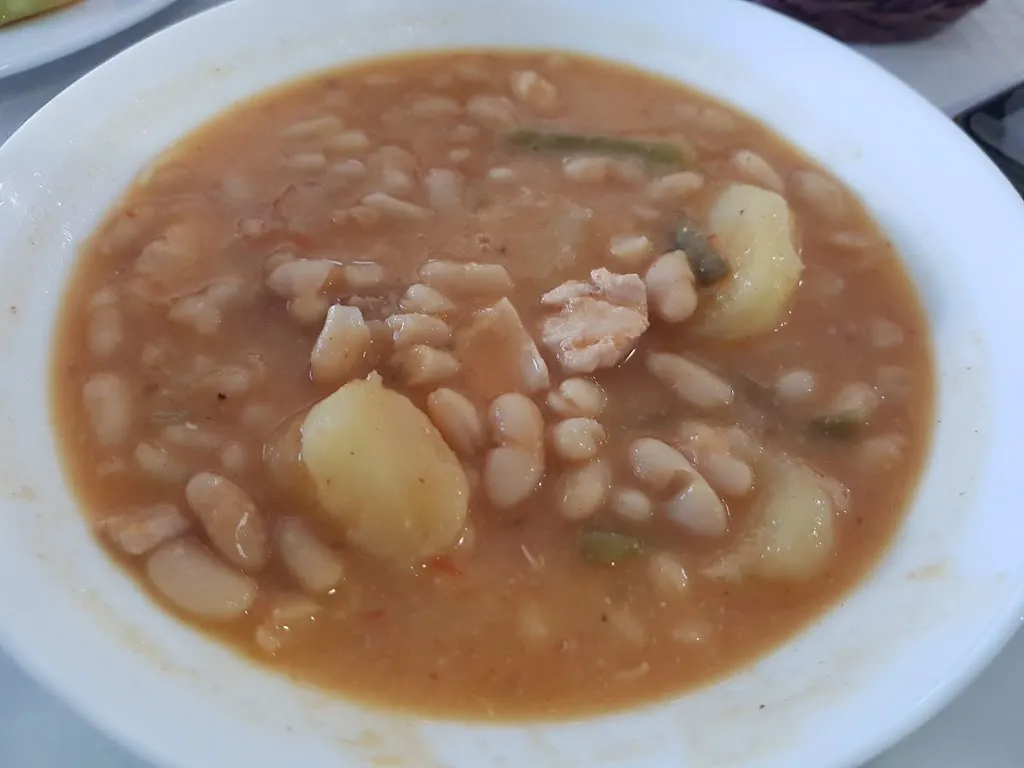 Juanjo M T_Bar-Restaurante Villarejos_Madrigueras_review