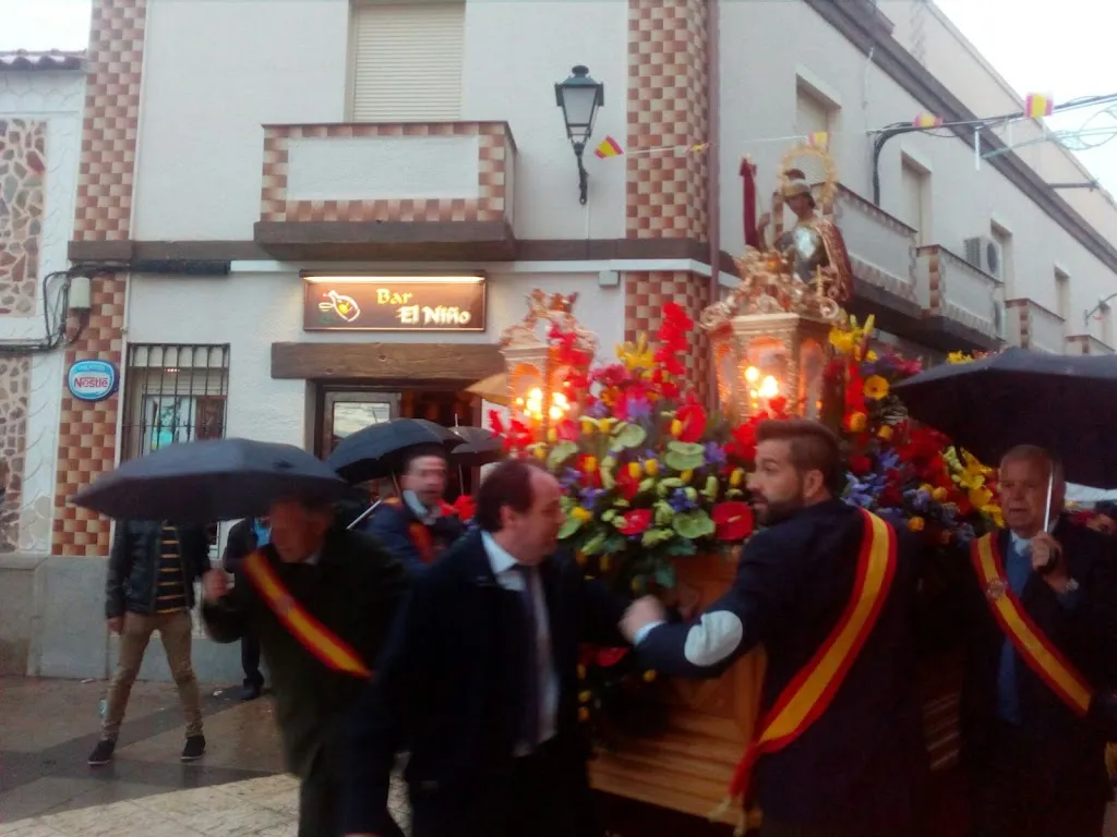 Bar El Niño_Aldea del Rey_slider_image_3