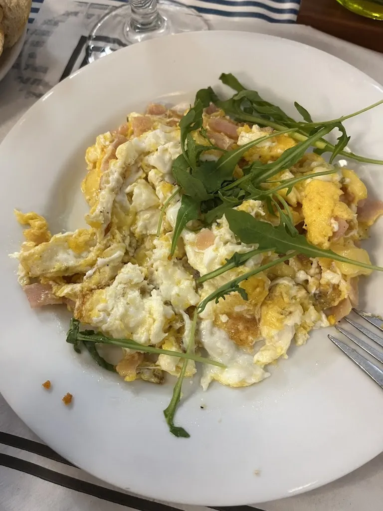 Marek Hajdučák_La Pitarra_Almadén_review