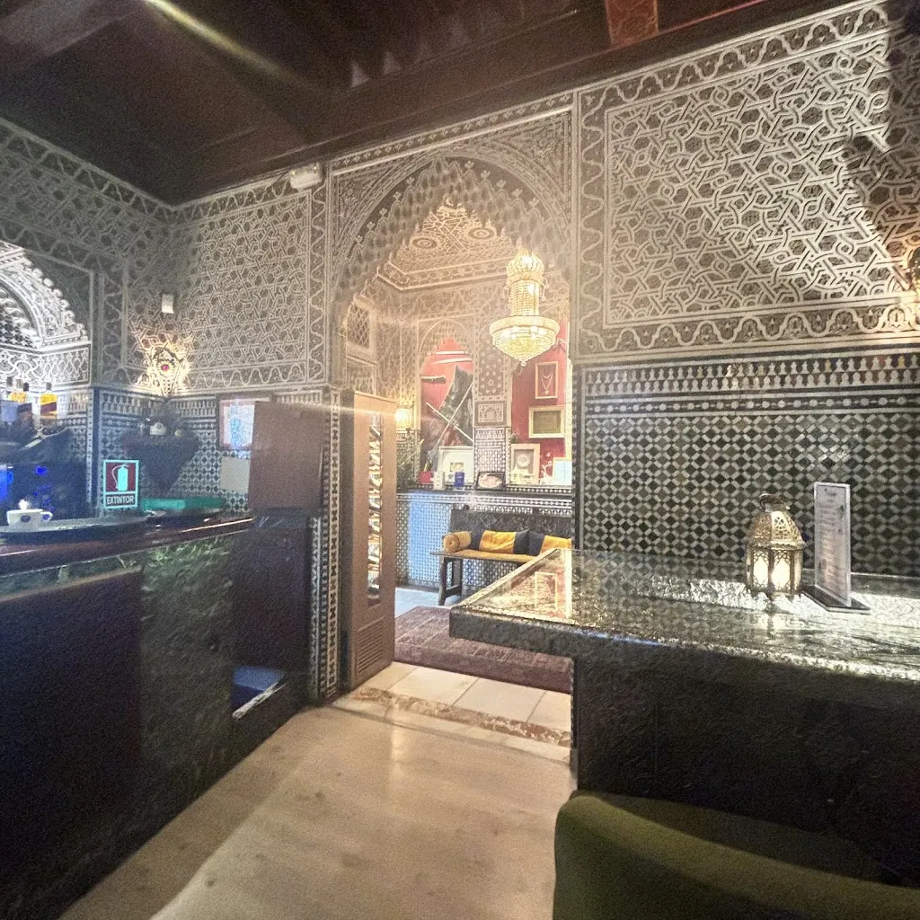 Masha Matievich_Al Mounia - Restaurante Marroquí Madrid Alta Cocina_Almedina_recensione