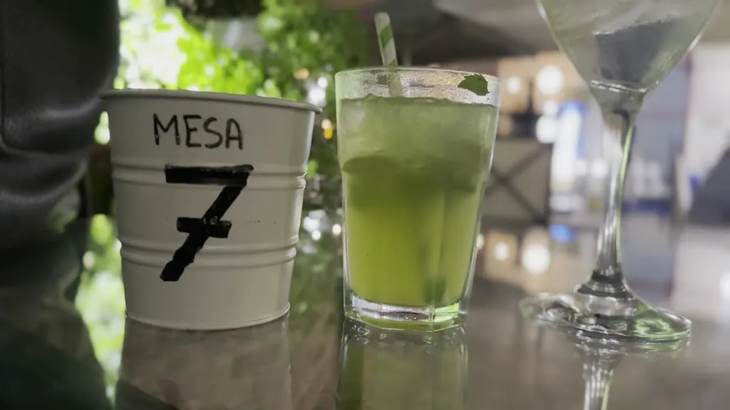 El patio de Ezequiel_Almagro_slider_image_2