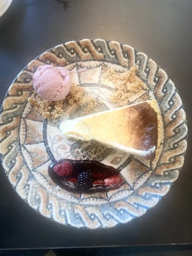 Menu_Makkila Almagro_Almagro_image_5