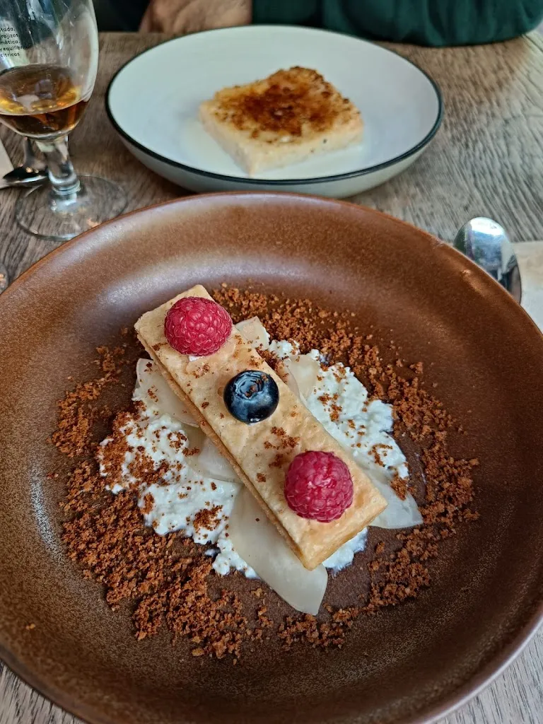 Menu_Makkila Almagro_Almagro_image_6