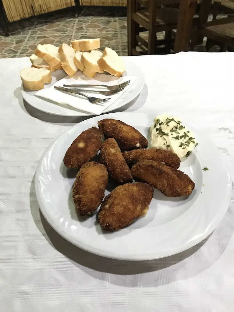 frank fox_Bar Restaurante La Era_Almodóvar del Campo_review