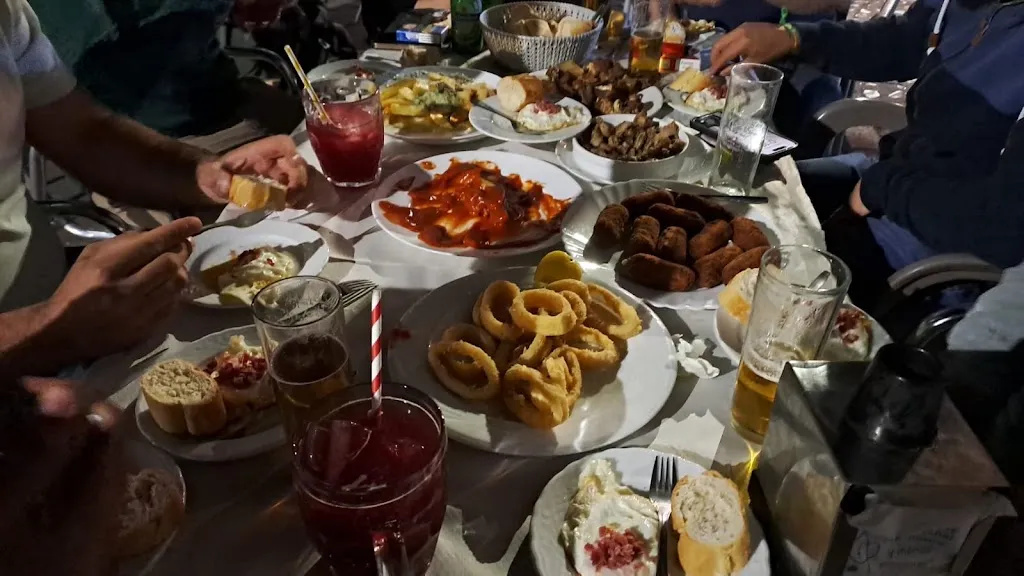 El Meson_Almodóvar del Campo_slider_image_2