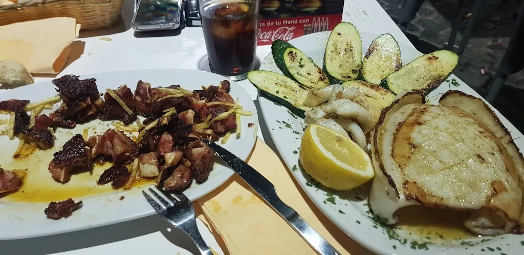 La Premiere_Almodóvar del Campo_slider_image_2