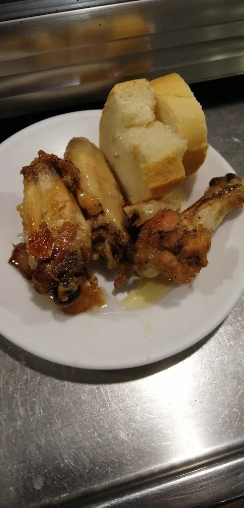 Menu_Bar The Bird_Almodóvar del Campo_image_3