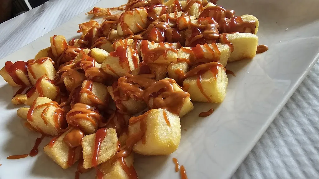 vigas imitacion madera_Bar La Piscina 