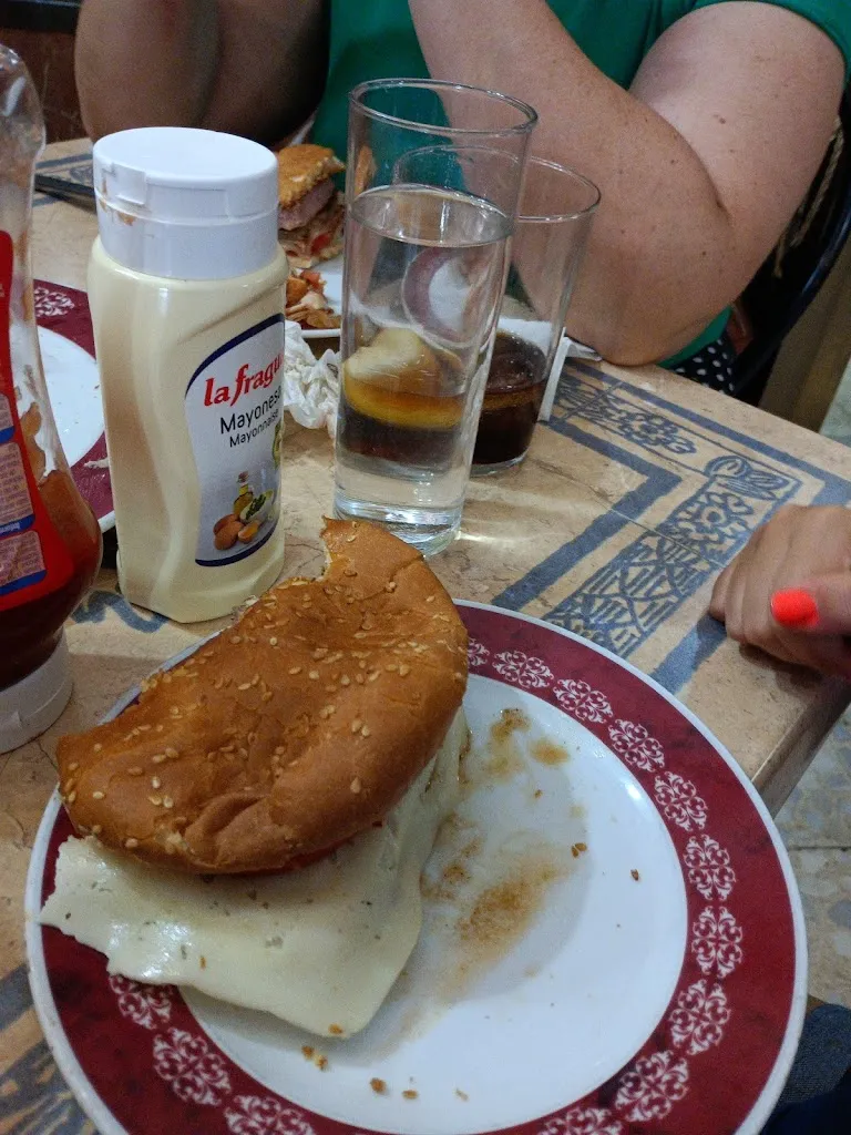 Bar Ramon_Almuradiel_slider_image_2