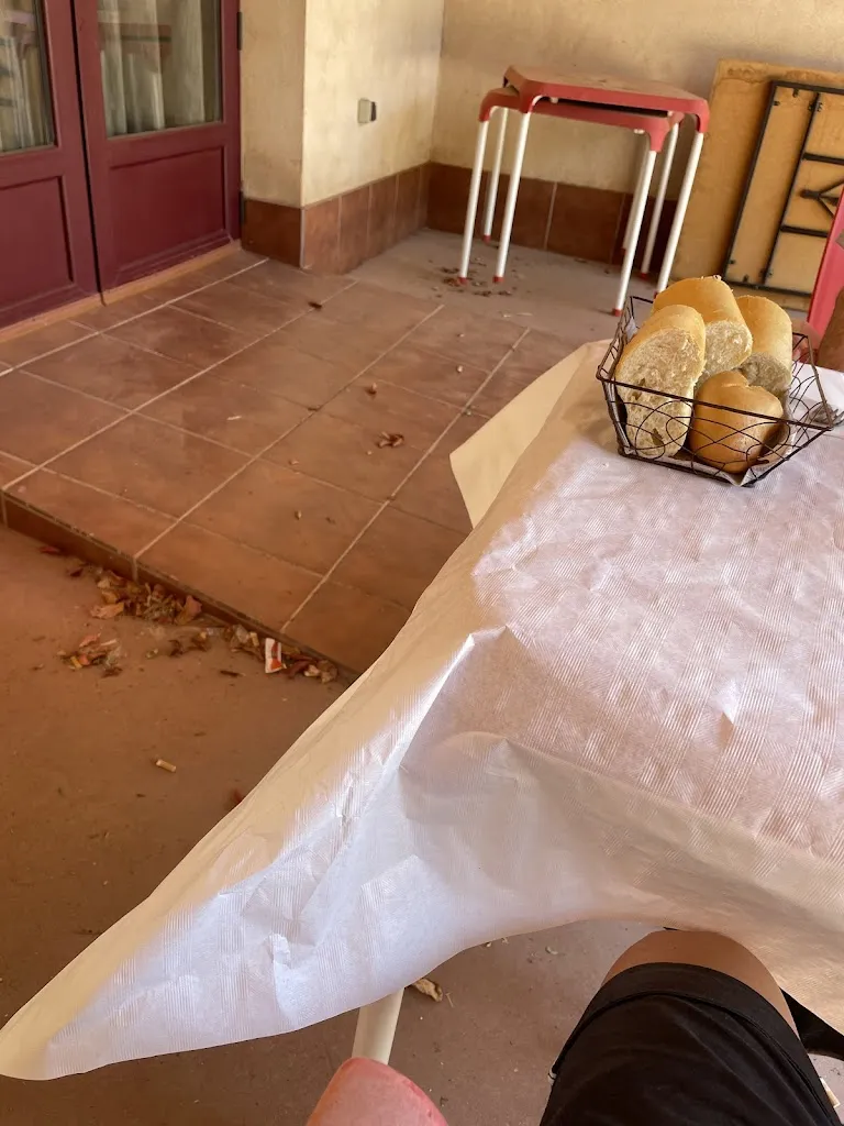 Raúl López_La Entrada_Argamasilla de Alba_review