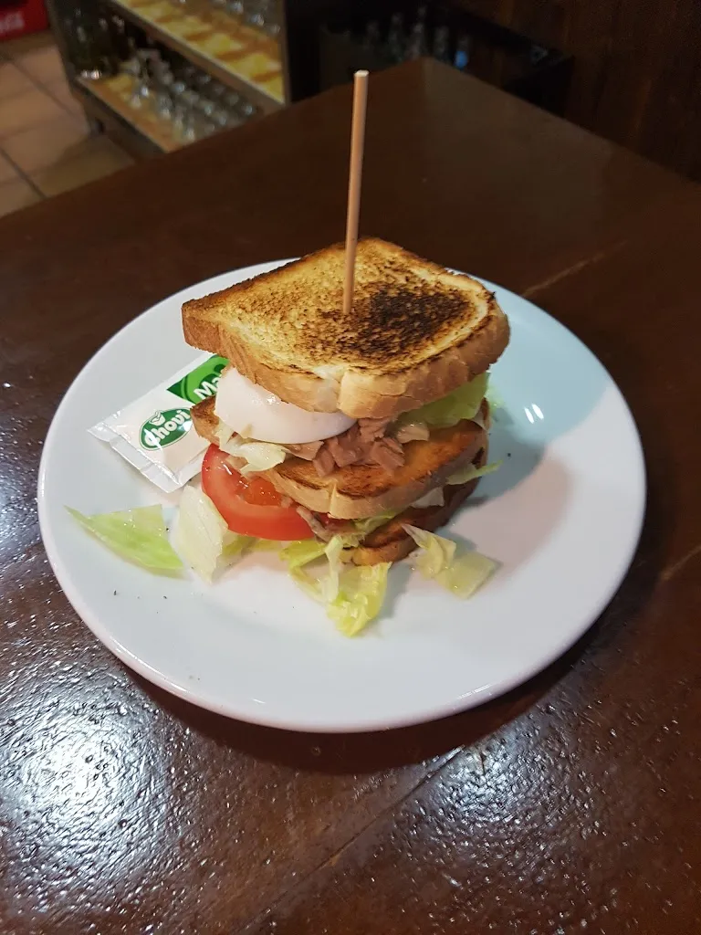 Bar Restaurante La Vía_Argamasilla de Alba_slider_image_2