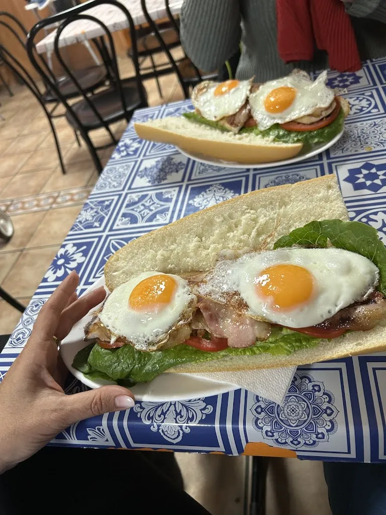 Silvia Sánchez Simó_Bar El Cazador_Argamasilla de Alba_review