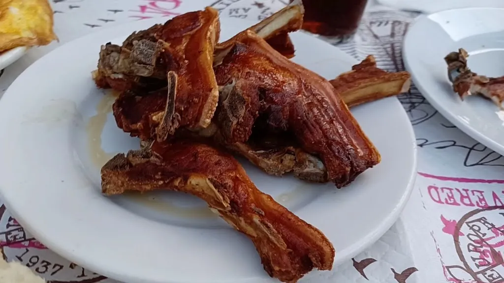 Restaurante Mesón Benito_Brazatortas_slider_image_2