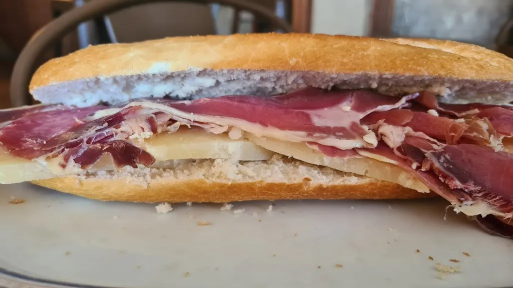 Menu_Bar Restaurante Los Peques_Cabezarados_image_6