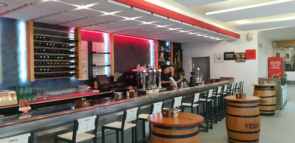 Bar cerveceria castilla restaurant in Bolaños de Calatrava