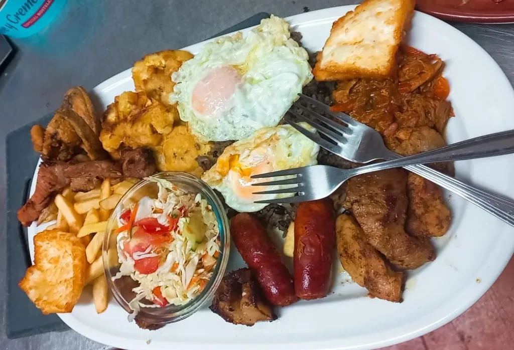 Café-Bar & Bazar 'El Cadejo'_Bolaños de Calatrava_slider_image_3