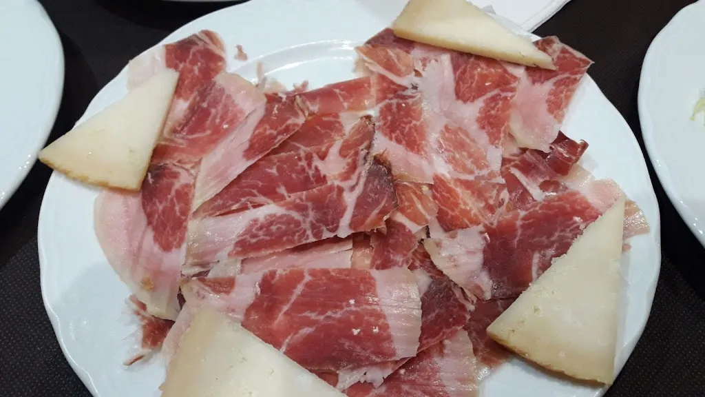 Miguel Angel Orozco Castro_Bar Menchero_Bolaños de Calatrava_review