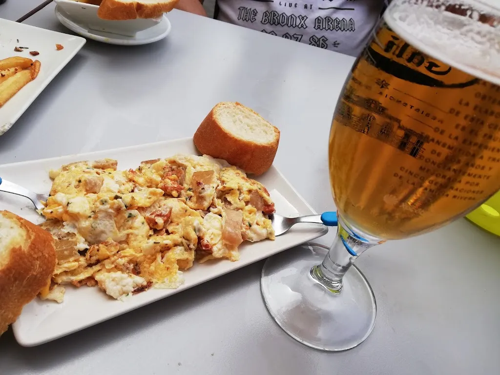 Café Bar Luna Nueva_Bolaños de Calatrava_slider_image_2