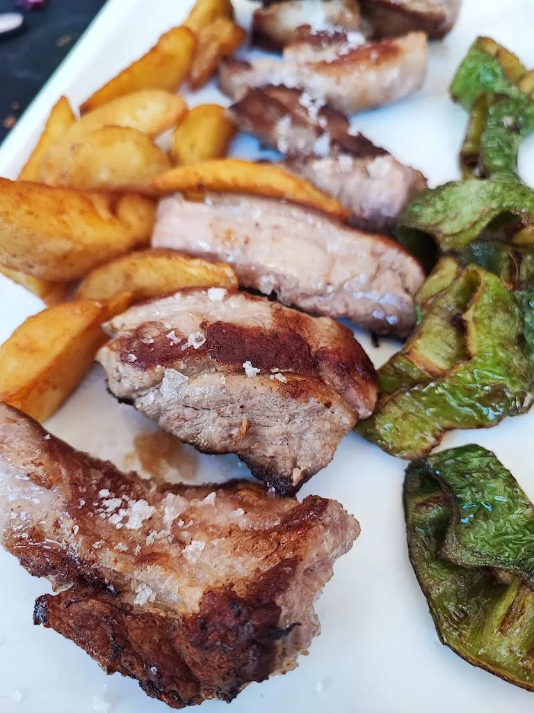 jose antonio cubero gijon_Choringuito_Argamasilla de Calatrava_review