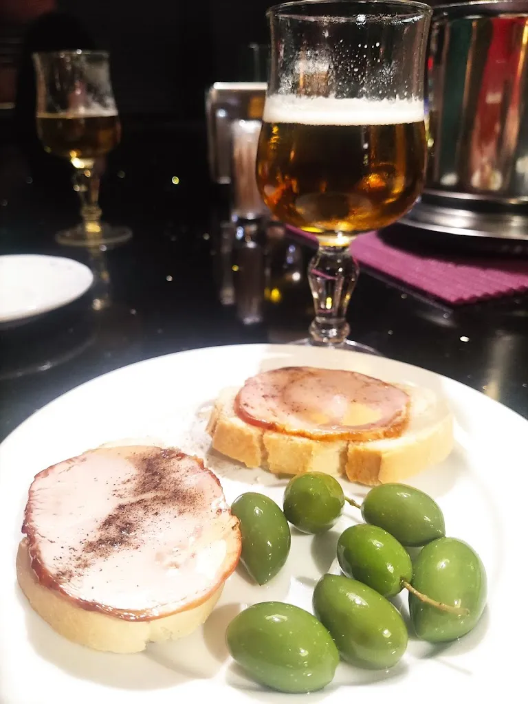 Pub Cervantes restaurant in Argamasilla de Calatrava