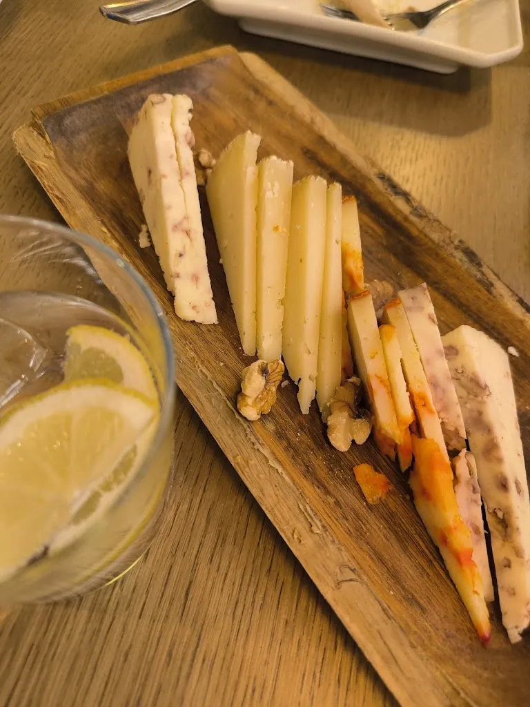 Ana Solís_Restaurante Arroz&Roll by Guillermo Aguilar_Argamasilla de Calatrava_review