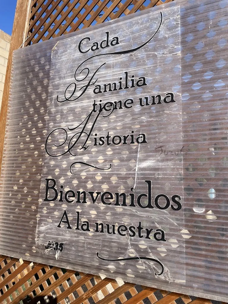 Carlos Pastor_Bar Merendero Slogan_Calzada de Calatrava_review