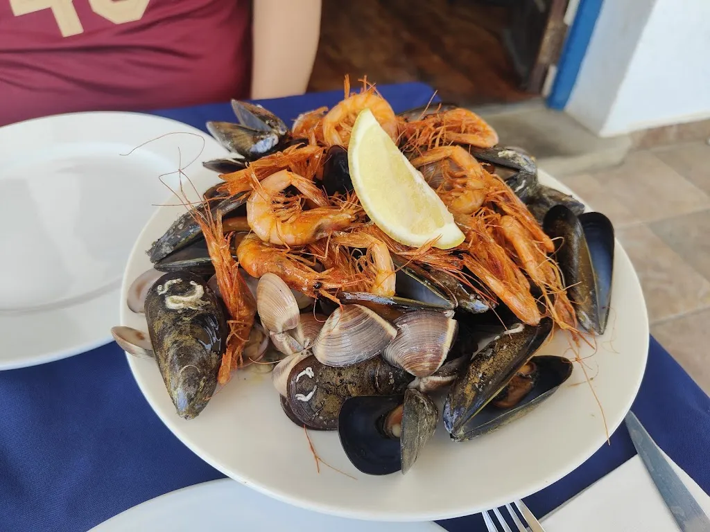 Isa Jimenez_LOS PÍCAROS EN EL FARO_Vinaròs_review