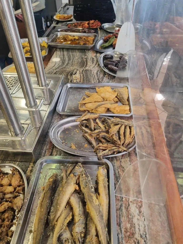 JuanLu Cardona Salvador_Dalí Brasería_Vinaròs_recensione