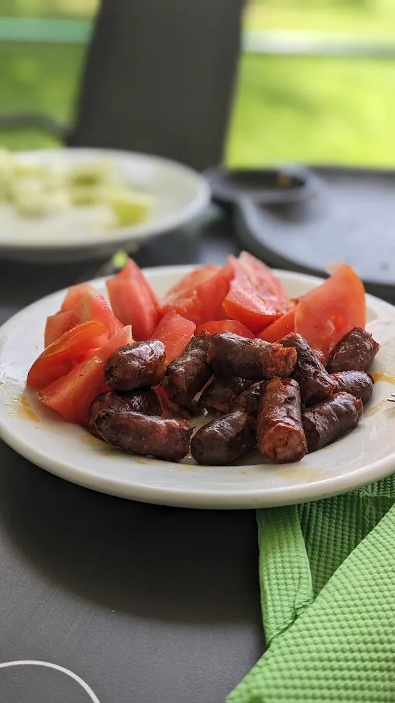 Restaurante piscina de Munera restaurant in Munera