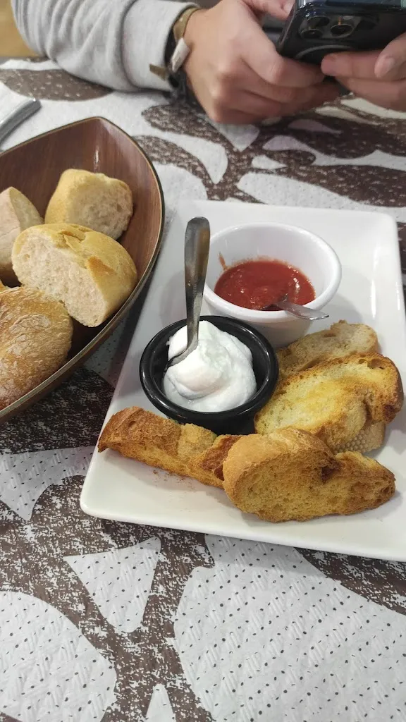 Azu CR_El Viso_Munera_review