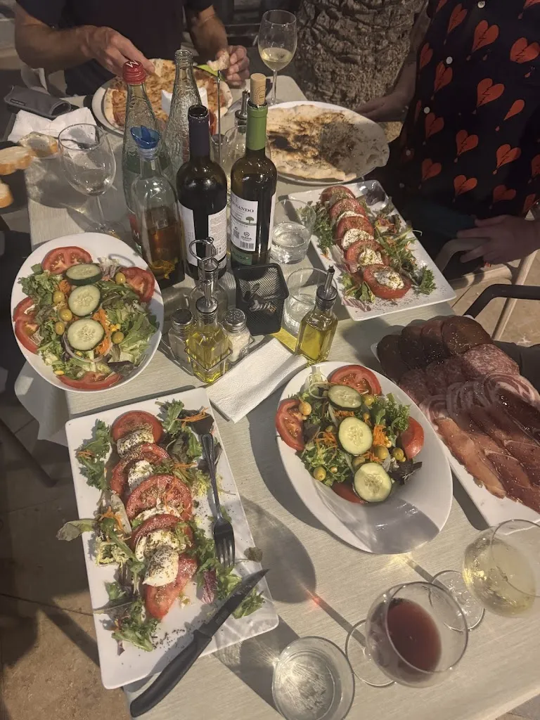 Michael Chrisman_PIZZERIA ITALIANA VINYA D'ALOS_Vinaròs_review