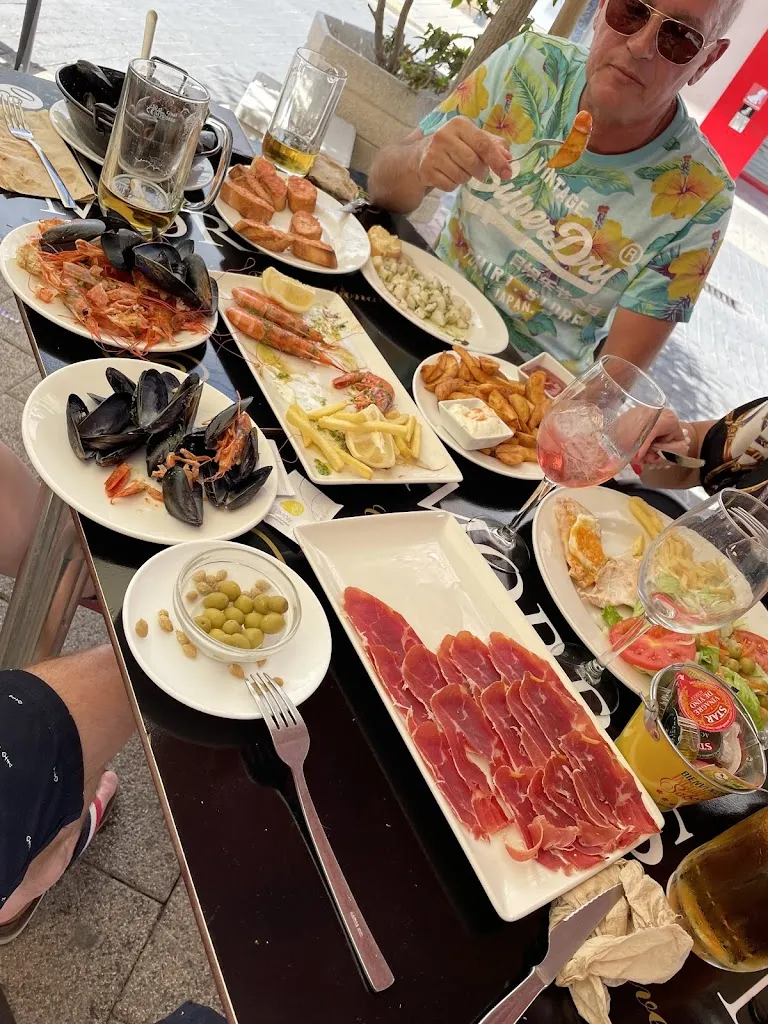 Alexandre Torres_MORRISON_Vinaròs_review