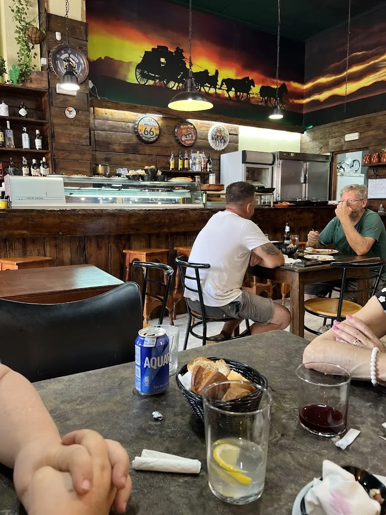 Jose Maria Periane_Santaella_Vinaròs_review