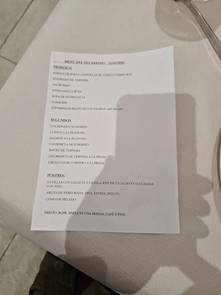 Menu_RESTAURANTE MIGUEL HERNÁNDEZ._Munera_image_3