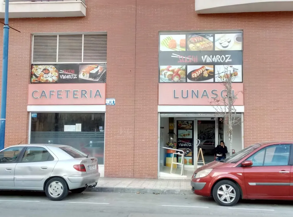 Bar sushi Lunasol restaurant in Vinaròs