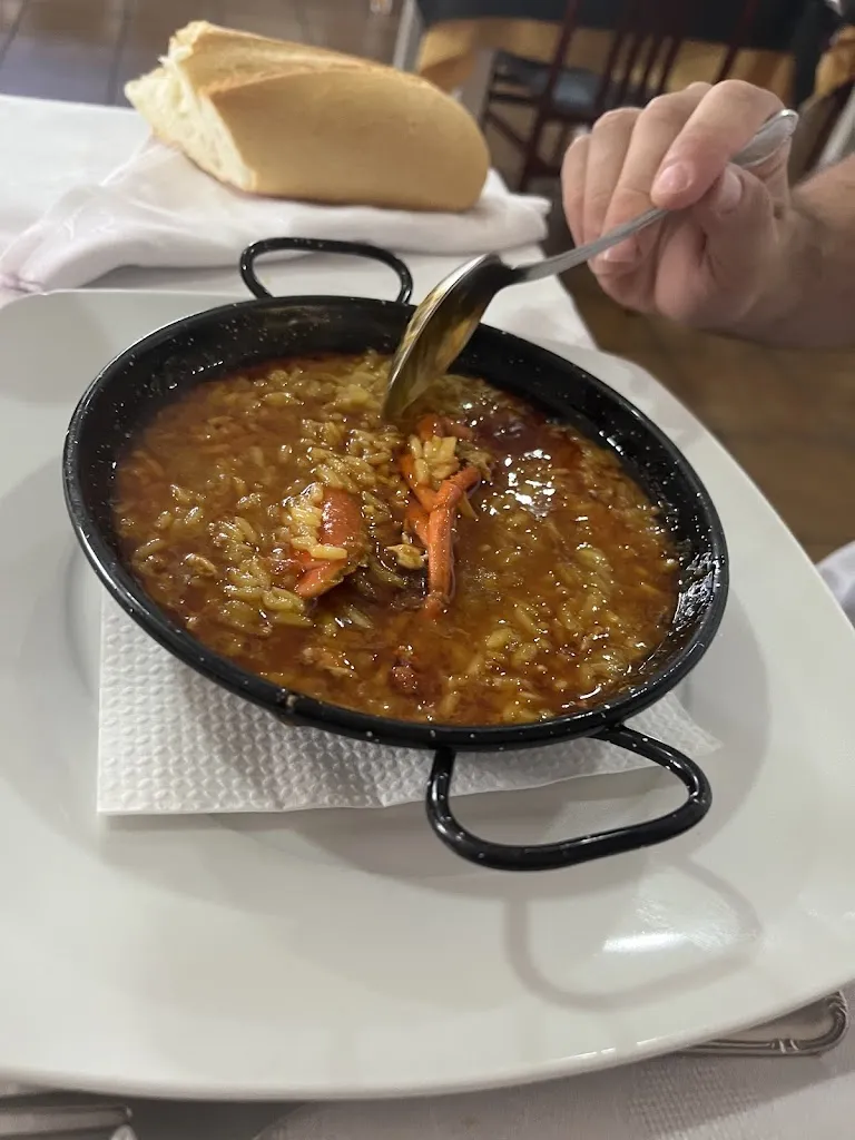 Esther Sánchez Alcaraz_El Cruce_Alcázar de San Juan_recensione