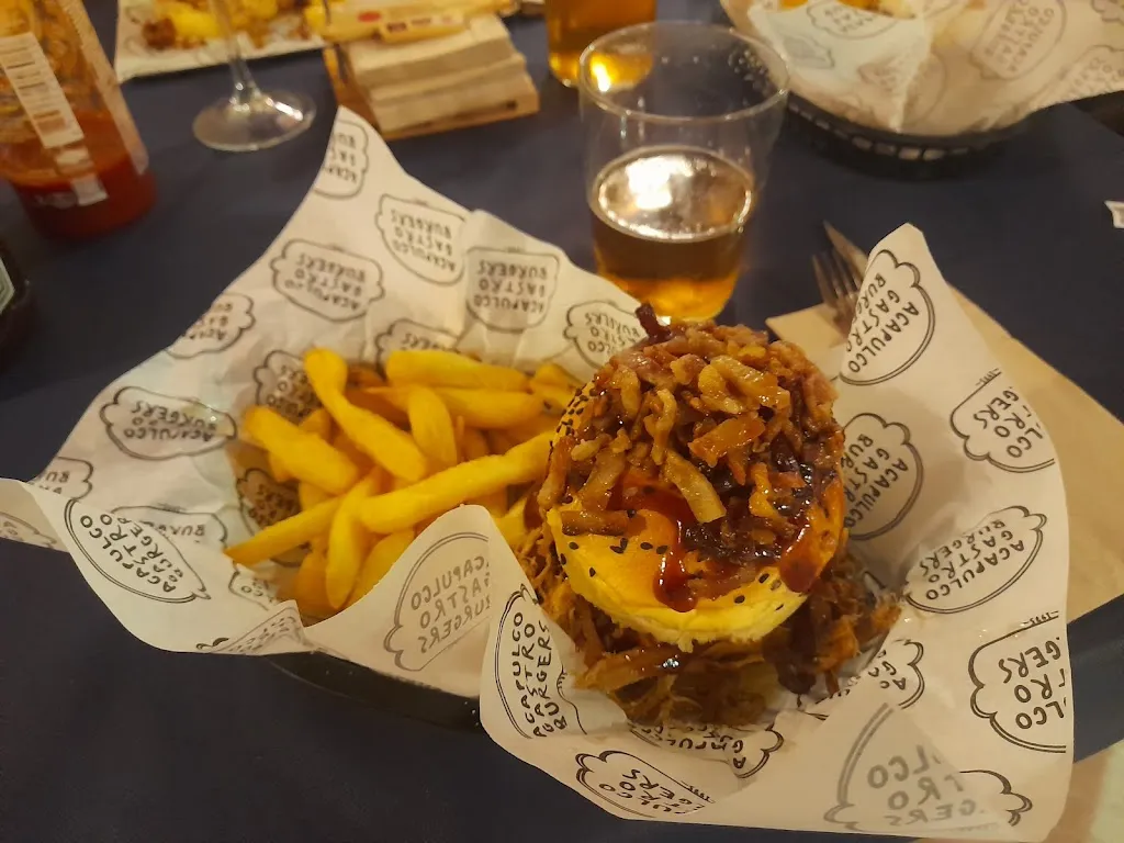 Václav Kučera_Acapulco Gastro Burgers_Alcázar de San Juan_review