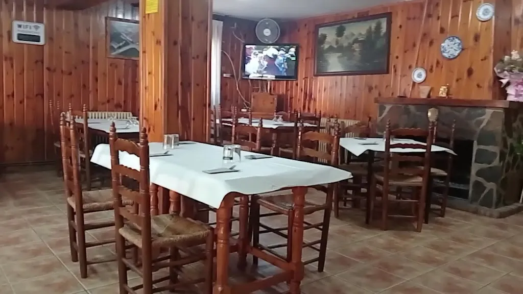 Casa Nicolás_Molinicos_slider_image_2