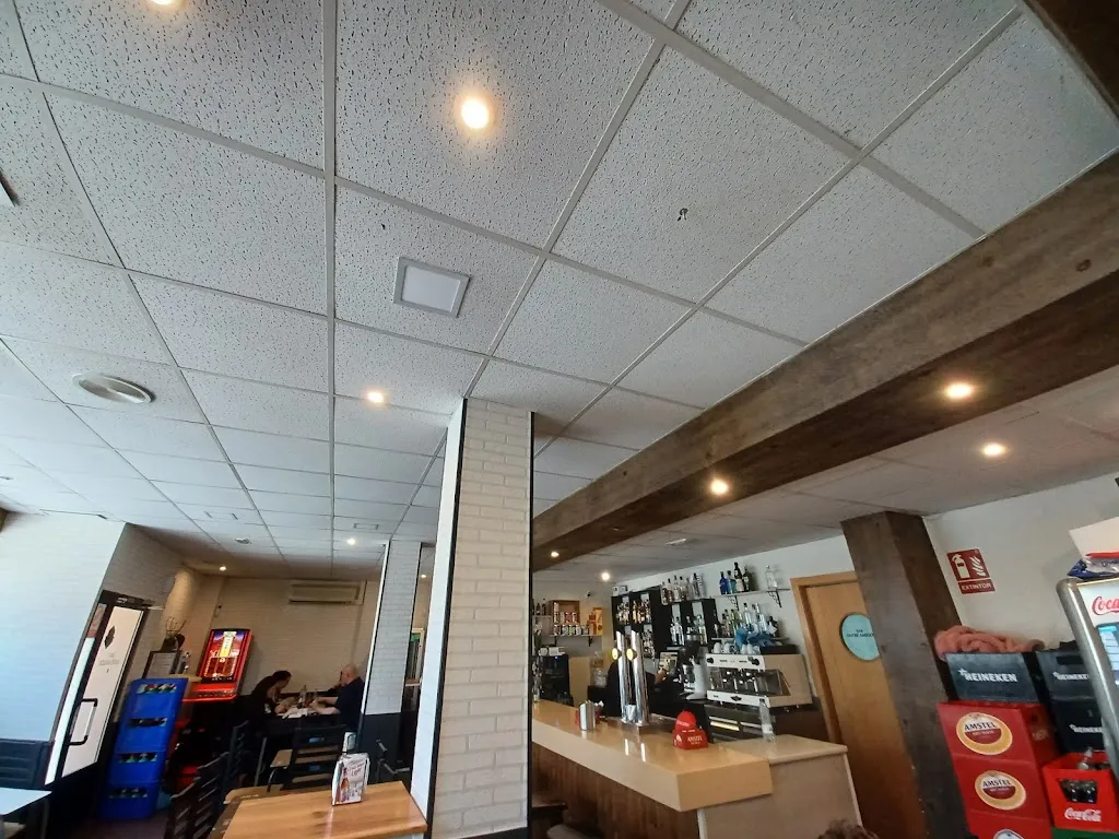 José A. Guzmán_Bar Entre Amigos_Alcázar de San Juan_review