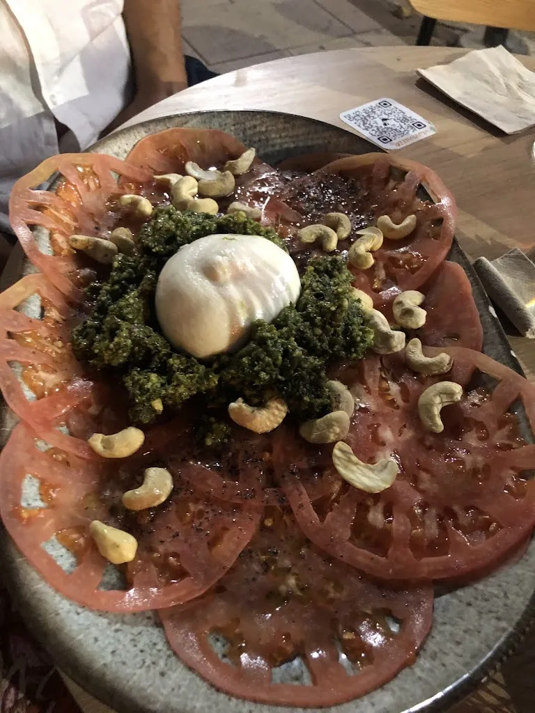 ENCARNACION ROMERO VILLAJOS_LA LAGARTA - VERMUTERÍA_Alcázar de San Juan_review